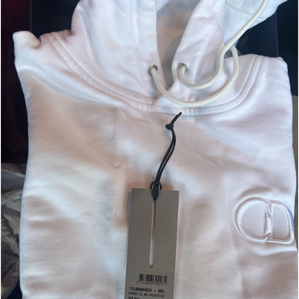 Dior